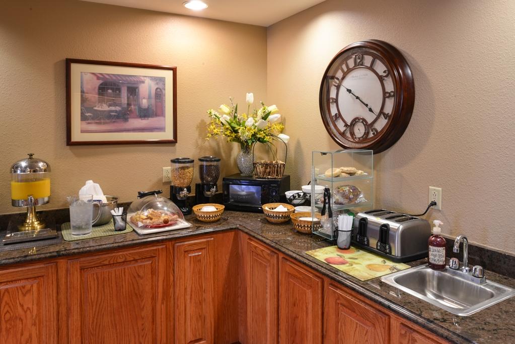 Country Hearth Inn & Suites Edwardsville Zařízení fotografie