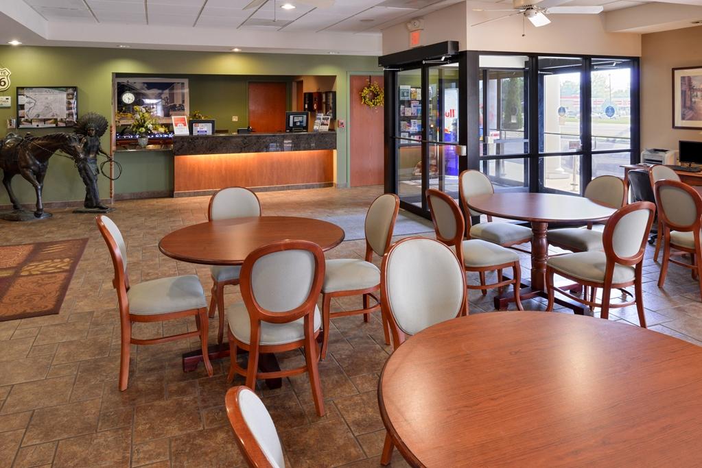 Country Hearth Inn & Suites Edwardsville Interiér fotografie