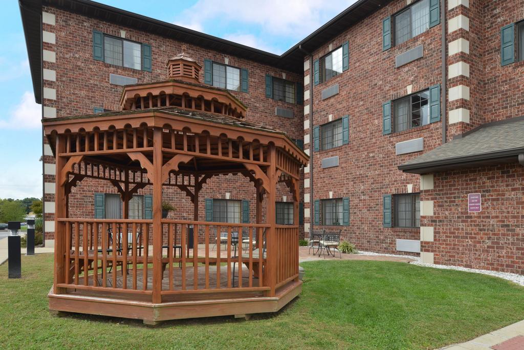 Country Hearth Inn & Suites Edwardsville Exteriér fotografie