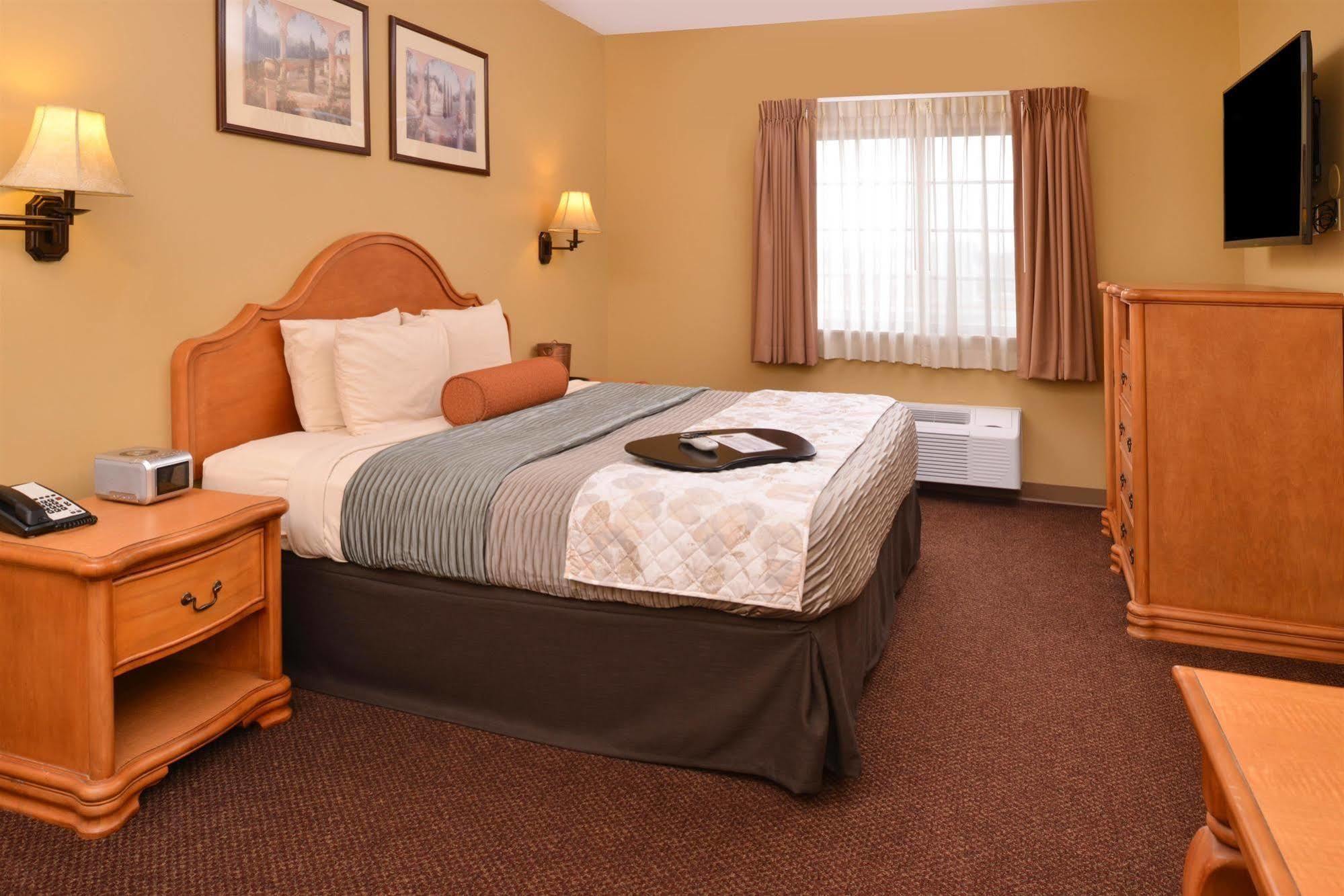Country Hearth Inn & Suites Edwardsville Exteriér fotografie